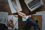 域名注冊(cè)商怎么查，如何查詢域名注冊(cè)商的信息
